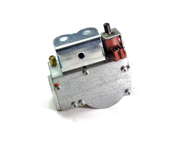 WORCESTER JUNIOR 24i & 28i LPG GAS VALVE 87161056500 - Image 3