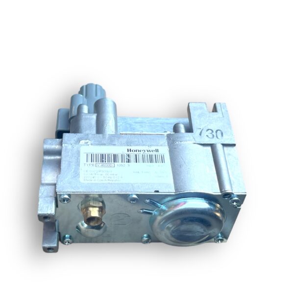 HONEYWELL GAS VALVE V4600D1092U