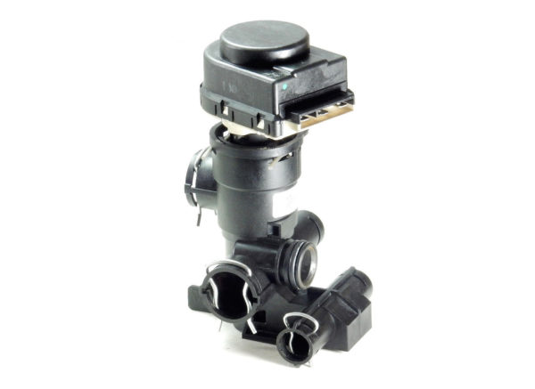 VOKERA COMPACT & SABRE 25 / 29 / 35 HE DIVERTER VALVE 10026508 + MOTOR 10025304 - Image 3