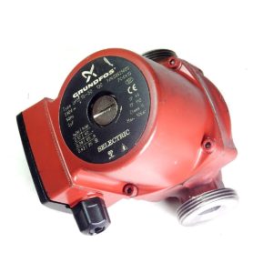 GRUNDFOS UPS 15 - 50 / 130 CENTRAL HEATING PUMP