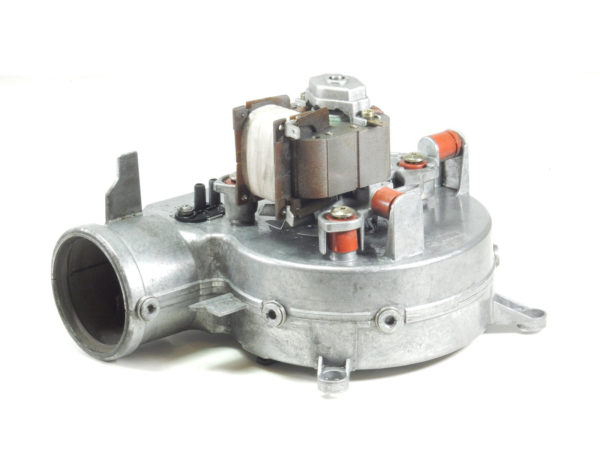 VAILLANT TURBOMAX PLUS 824 828 | PRO 24 28 | THERMOCOMPACT 624 628 E FAN 190272