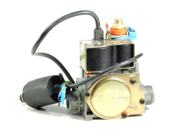 VAILLANT TURBOMAX PLUS 824 824/2 828 828/2 & PRO 24 28 E GAS VALVE 114189 114192 - Image 3