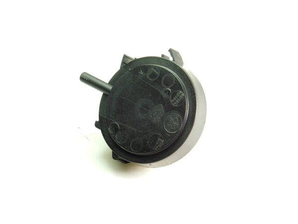 VOKERA COMPACT & SABRE 25HE / 29HE / 35HE PRESSURE SWITCH 10027535 - Image 3