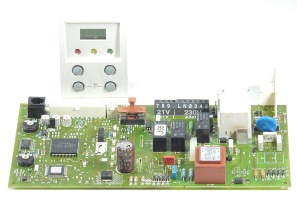 VAILLANT TURBOMAX PRO 24 / 28 E (VUW 242/2-3 282/2-3) PCB 0020034604 was 130473