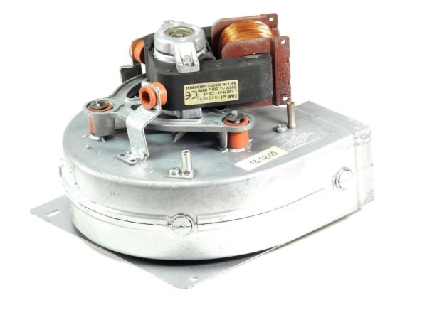 VAILLANT TURBOMAX PLUS 824E 828E & PRO 24 28 E (VUW 242/2-5 282/2-5) FAN 190215 - Image 3