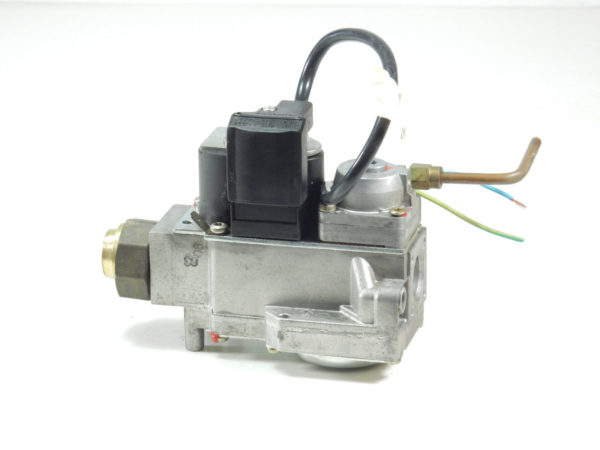 POTTERTON PROMAX 15 HE / 24 HE & BAXI 100 HE PLUS / BARCELONA GAS VALVE 242473 - Image 3
