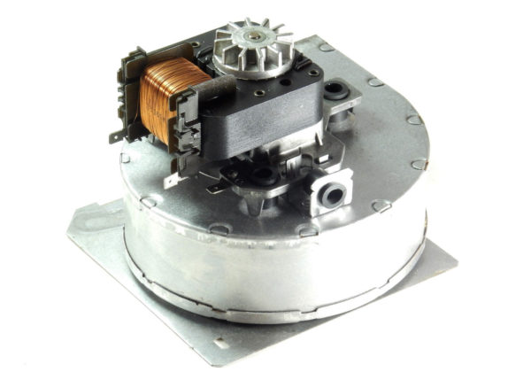 VAILLANT TURBOMAX VUW & THERMOCOMPACT 242E | 282E | 242/1 | 282/1 E FAN 190162 - Image 3
