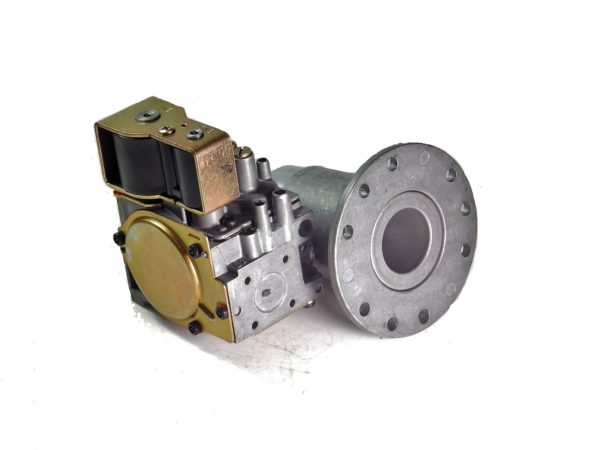 ARISTON CLAS / GENUS HE & E-COMBI 24 / 30 / 38 FF GAS VALVE 60000537 - Image 3