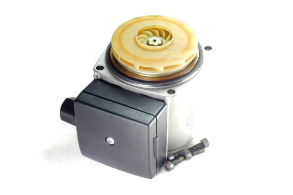 VIESSMANN VITODENS 100-W WB1B 26KW & 30KW COMBI PUMP HEAD 7829302 - Image 2