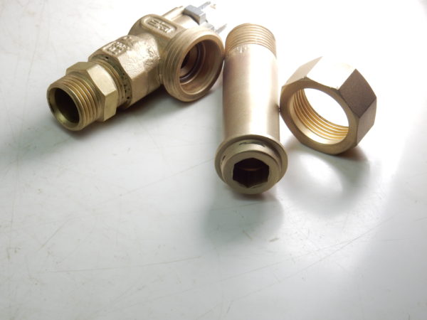 VAILLANT ECOMAX PRO 18E & 28E GAS COCK ASSEMBLY 082793
