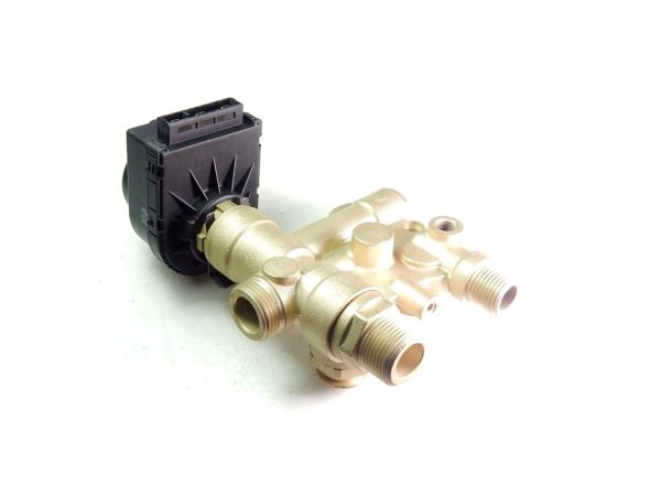POTTERTON GOLD & PROMAX 24HE / 28HE / 33HE DIVERTER VALVE 7224765 was 5114718 - Image 3