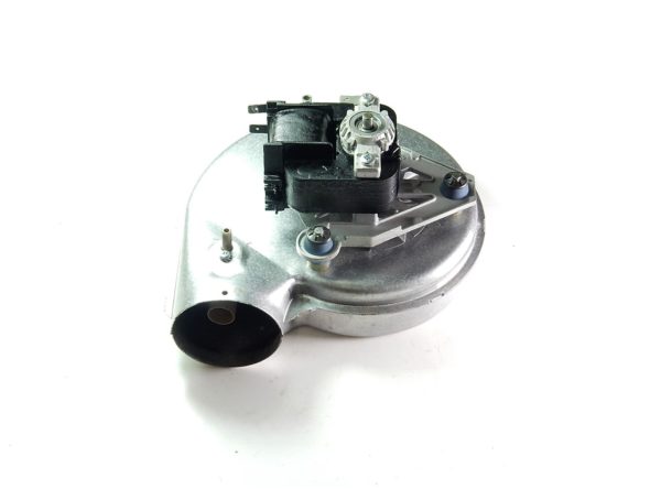 HALSTEAD HERO 30 / 40 & WICKES HEAT 40 FAN ASSEMBLY 601010 - Image 4