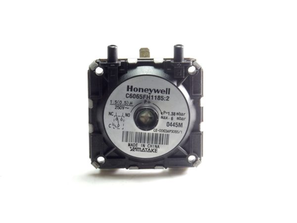 IDEAL MINI HE C28 / MINI C32 & EUROPA 232 AIR PRESSURE SWITCH 173136