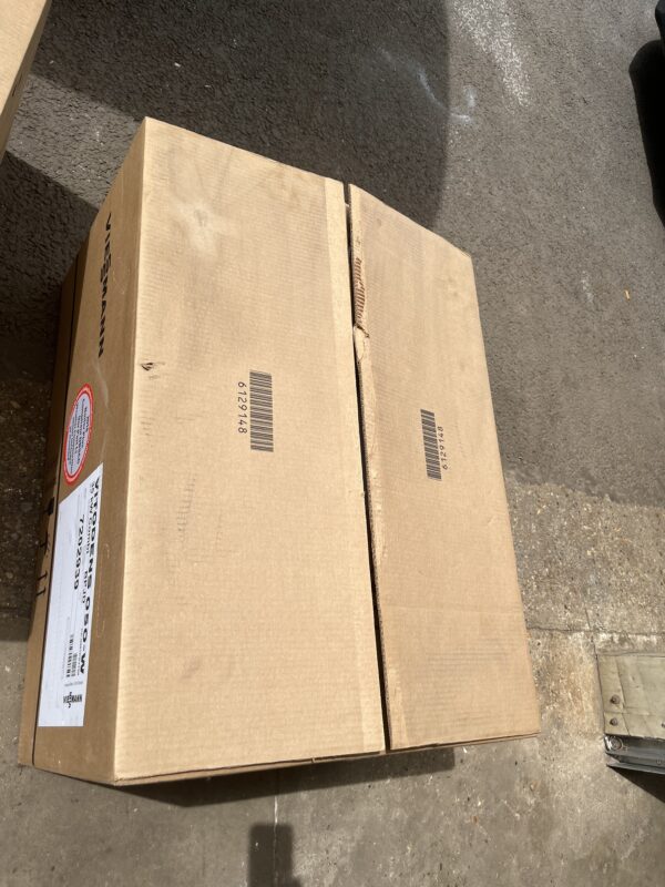 NEW Viessmann Vitodens 050-W 35kW Erp Combi Boiler BPJD 7202939 & Flue - Image 3