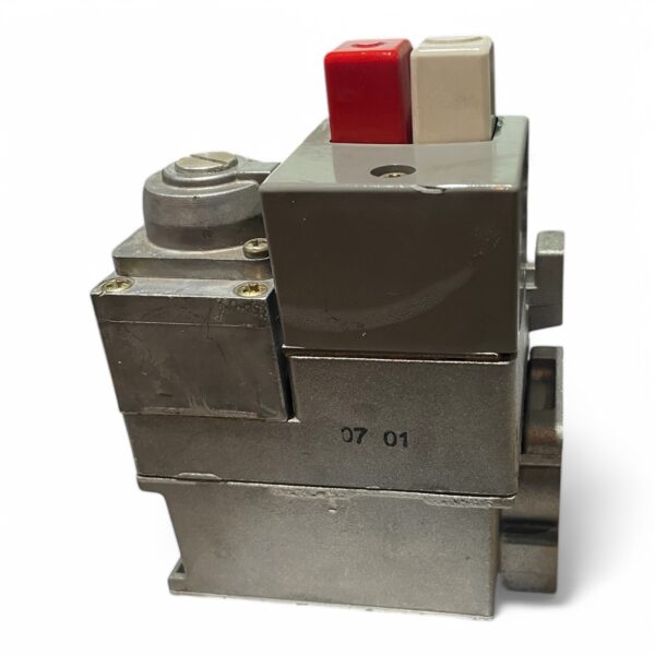 Honeywell V4400C 1237 V4400C1211 Red White Button Gas Valve 173346 49300100 240v - Image 5