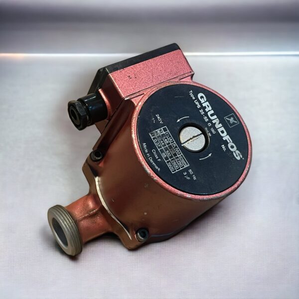 Genuine Grundfos UPS 25-55 G 180 Circulation Pump 95906772