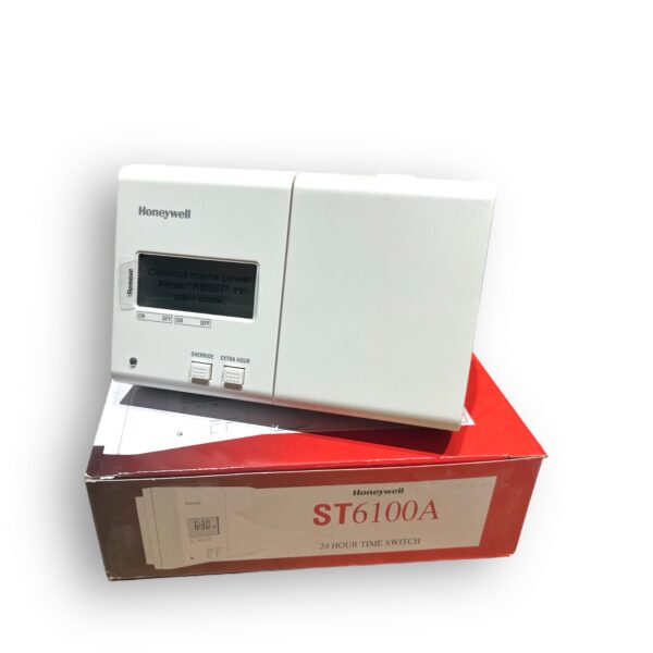 Honeywell ST6100A1001 24 Hour Electronic Timeswitch - Image 3