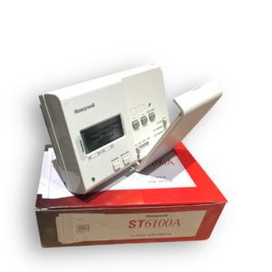 Honeywell ST6100A1001 24 Hour Electronic Timeswitch