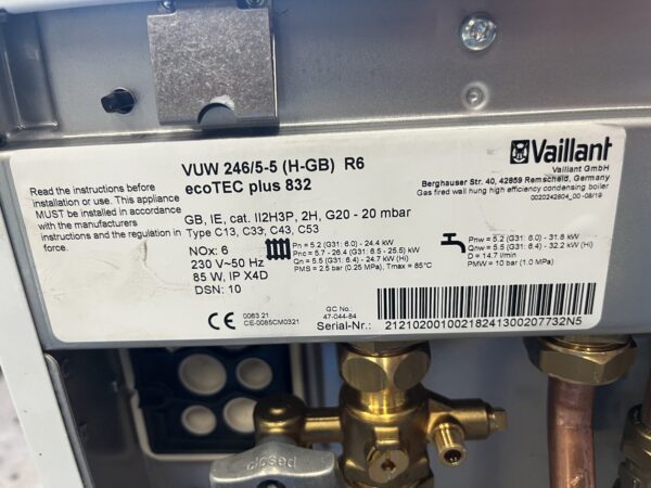 Vaillant ecoTEC plus 832 High Efficiency Condensing Combination Boiler 32Kw - Image 8