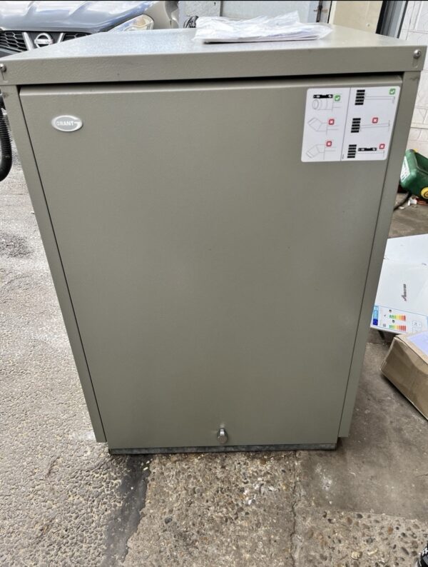 GRANT VORTEX COMBI EXTERNAL OIL BOILER 21kw