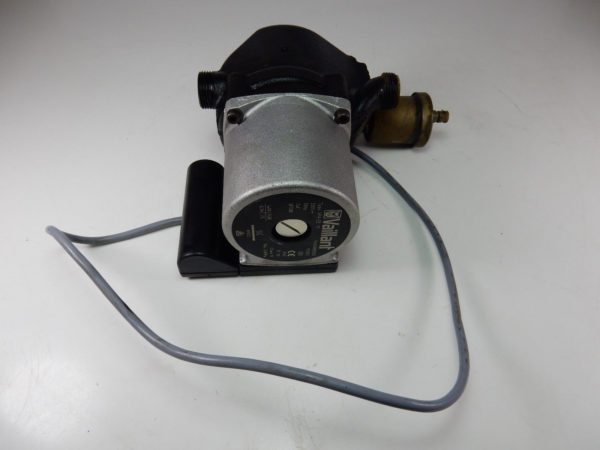 VAILLANT THERMOCOMPACT VC 110 T / 112 E / 142 E PUMP 161077