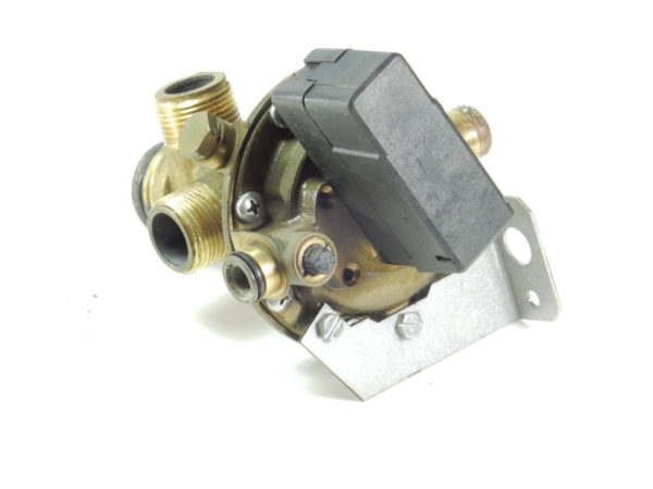 WORCESTER 24 / 26 / 28 CDi & 35 CDi II (BF OF RSF) DIVERTER VALVE 87161567460 - Image 5