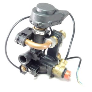 GLOWWORM 24CI / 30CI / 35CI / 24CXI / 30CXI / 38CXI DIVERTER VALVE 2000802483