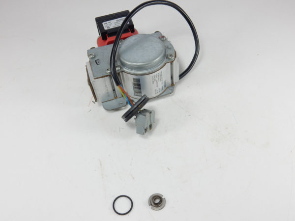 HALSTEAD EDEN CBX24 / CBX32 / CBX38 / SBX30 GAS VALVE 988315 - Image 3