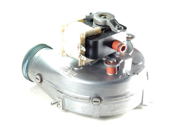ARISTON MICROGENUS HE 28 & 32 MFFI FAN 65102566 - Image 3