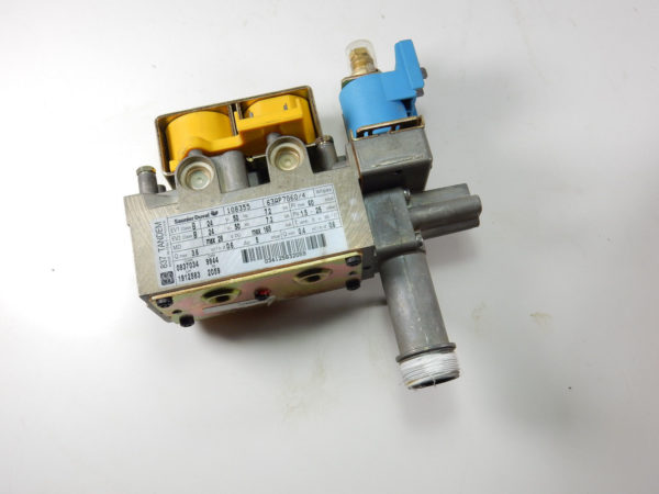 SAUNIER DUVAL COMBITEK F23E GAS VALVE 05727200 was 57272 5727200 - Image 3