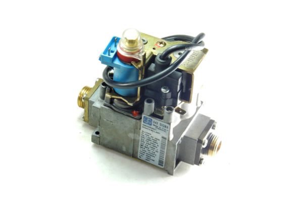 VAILLANT TURBOMAX PLUS 824 824/2 828 828/2 & PRO 24 28 E GAS VALVE 845053 053462 - Image 4