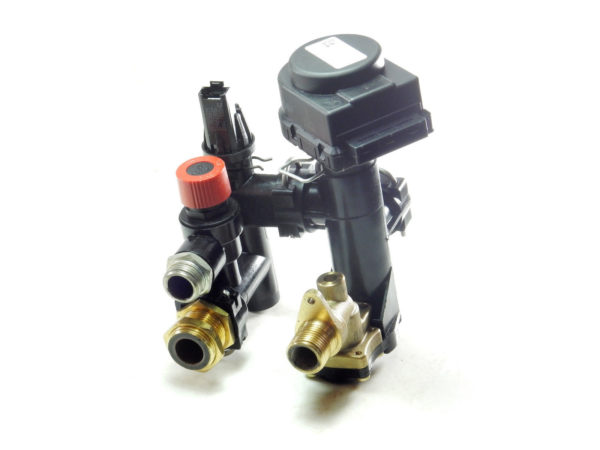 HEATLINE CAPRIZ PLUS & MONZA 24 / 24A / 28 / 28A DIVERTER VALVE D020103888