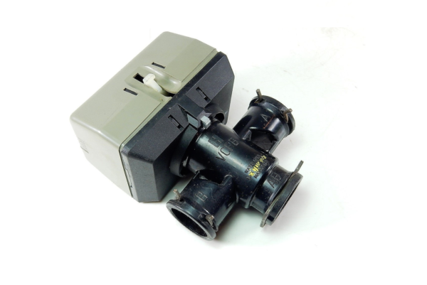 POTTERTON POWERMAX 24 HE / 85 HE / 115 HE / 150 HE DIVERTER VALVE 240398 - Image 2